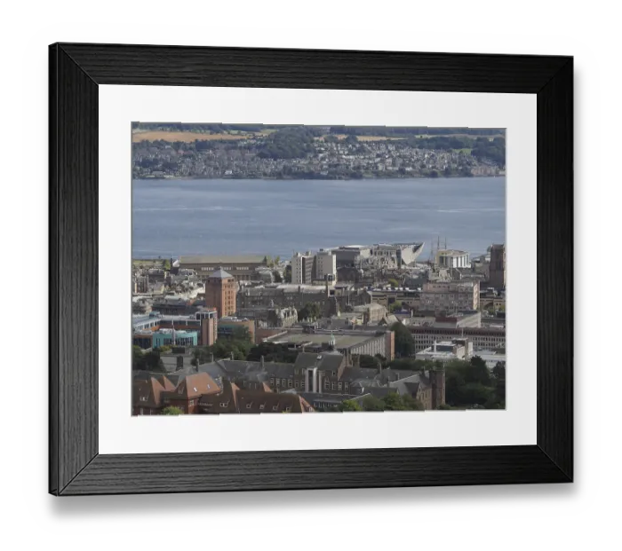 Framed Print : Aerial view of Dundee from Law hill