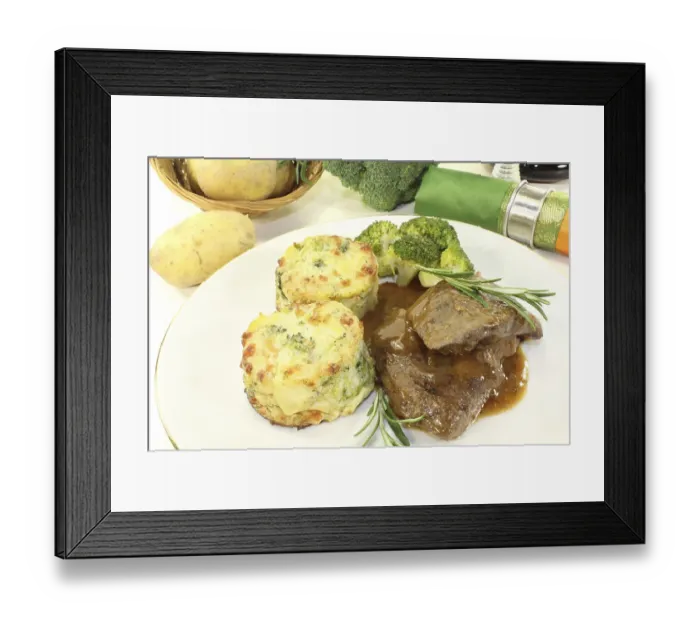 Framed Print : Venison medallions with potato gratin