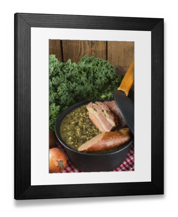 Framed Print : Oldenburg grunkohl Framed Print : Oldenburg grunkohl