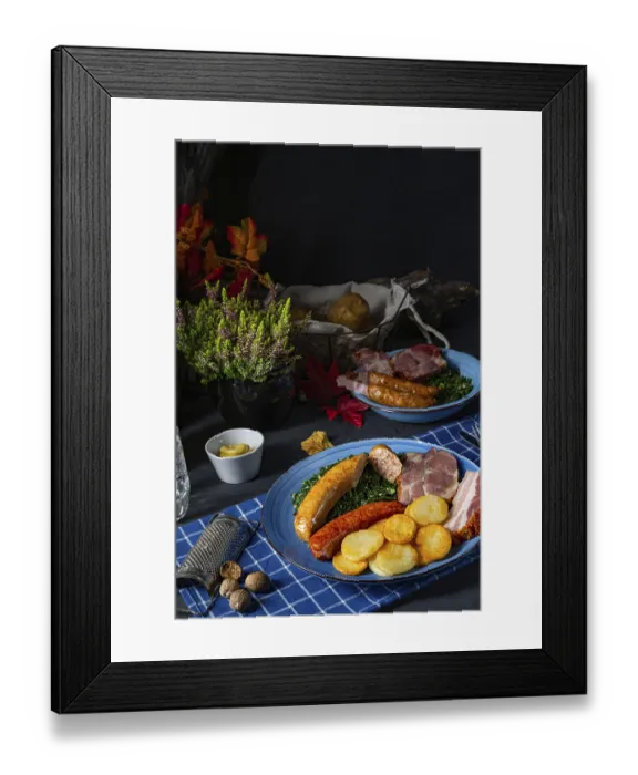 Framed Print : Delicious Oldenburg kale with Pinkelwurst sausage Framed Print : Delicious Oldenburg kale with Pinkelwurst sausage
