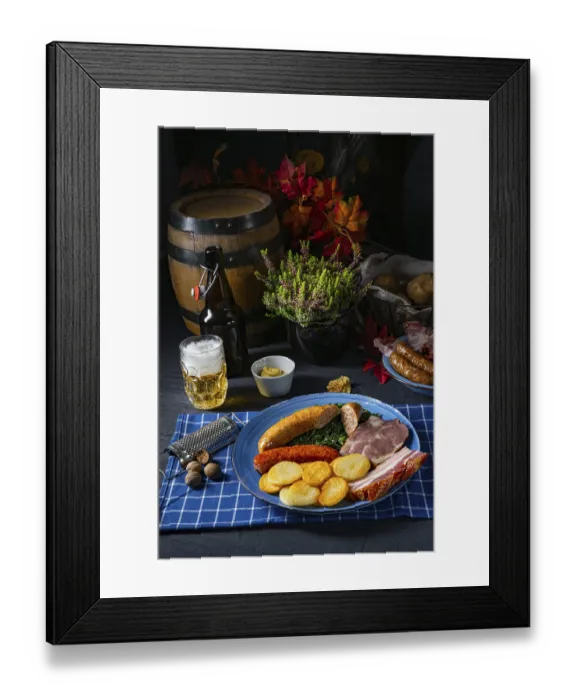 Framed Print : Delicious Oldenburg kale with Pinkelwurst sausage Framed Print : Delicious Oldenburg kale with Pinkelwurst sausage