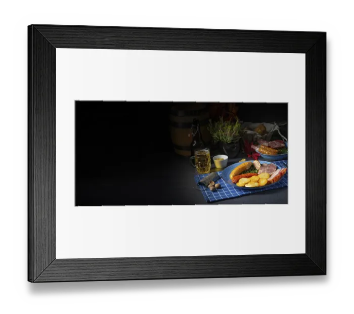 Framed Print : Delicious Oldenburg kale with Pinkelwurst sausage Framed Print : Delicious Oldenburg kale with Pinkelwurst sausage