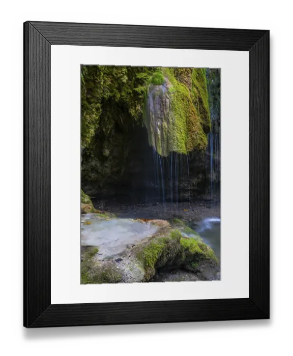 Framed Print : Sinterstein with mosses, Hinanger waterfalls Framed Print : Sinterstein with mosses, Hinanger waterfalls