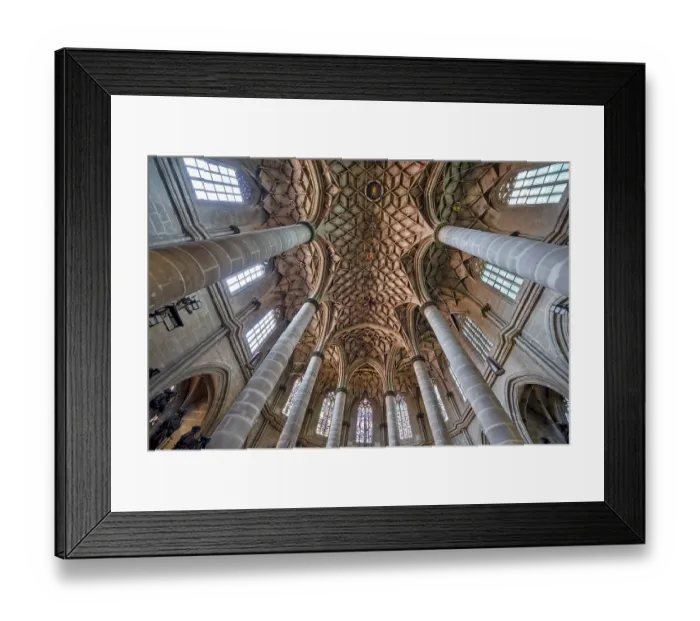 Framed Print : Interior view of the Heilig-Kreuz-Munster in Schwabisch Gmund with its net vaulting