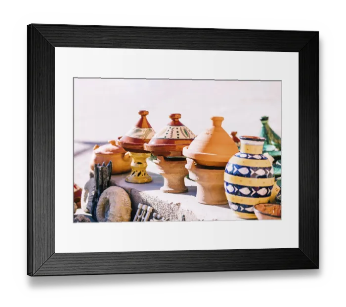 Framed Print : Clay pots market morocco Framed Print : Clay pots market morocco