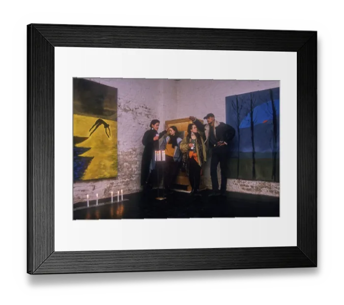 Framed Print : Germany, Berlin, 03.11.1991, Vernissage in the gallery Knaack 90