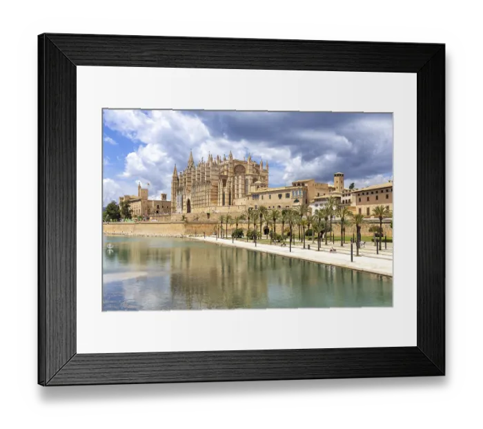 Framed Print : Cathedral Church Catedral de Palma de Majorca La Seu in Palma de Majorca