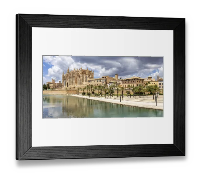 Framed Print : Cathedral Church Catedral de Palma de Majorca La Seu Panorama in Palma de Majorca