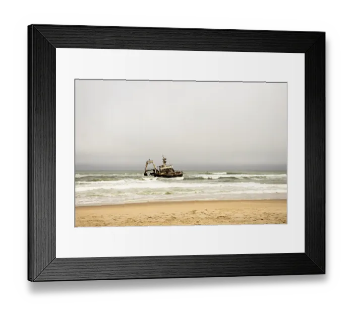 Framed Print : The Zeila shipwreck off Namibia's Skeleton Coast