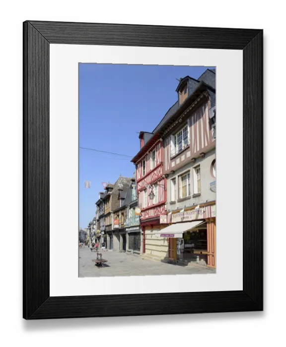 Framed Print : Pedestrian zone with half-timbered houses and shops