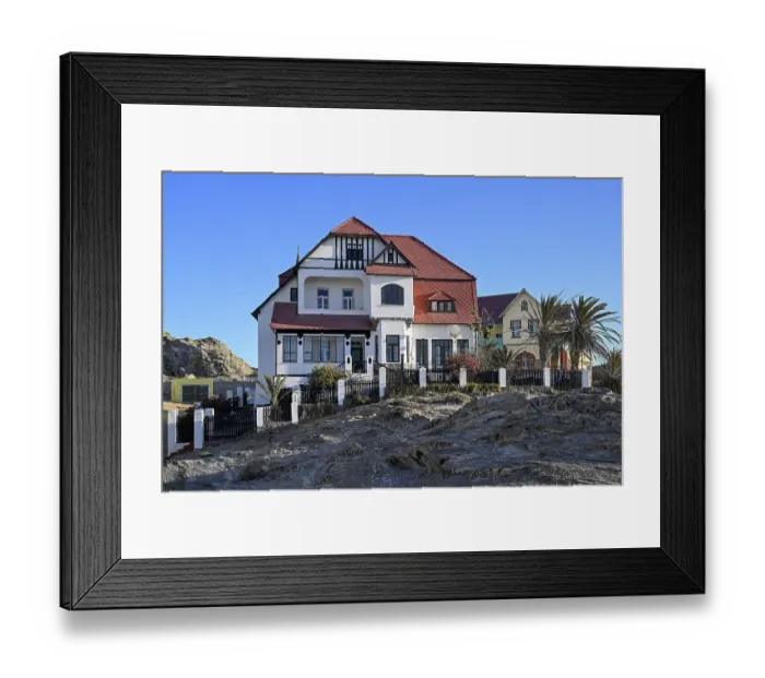 Framed Print : Fachwerkhaus in der KirchstraBe