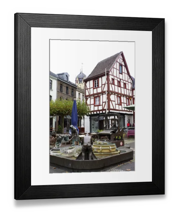 Framed Print : Half-timbered house at the Alter Markt