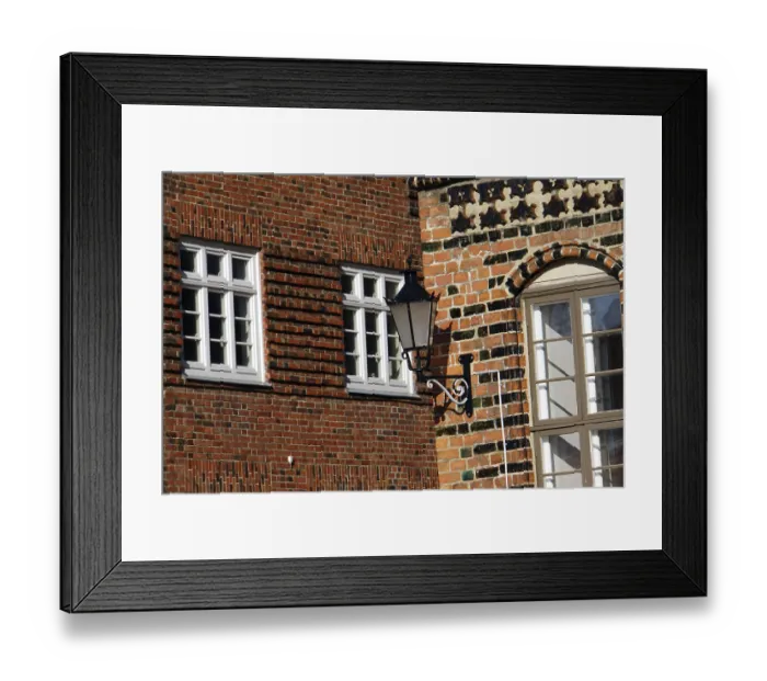 Framed Print : Listed building in the historic city centre