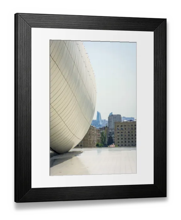 Framed Print : BAKU, AZERBAIJAN - MAY 27: Heydar Aliyev center