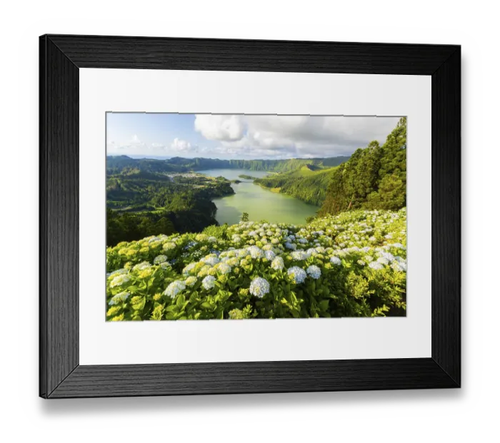 Framed Print : Miradouro da Vista do Rei. Sete Cidades Caldera