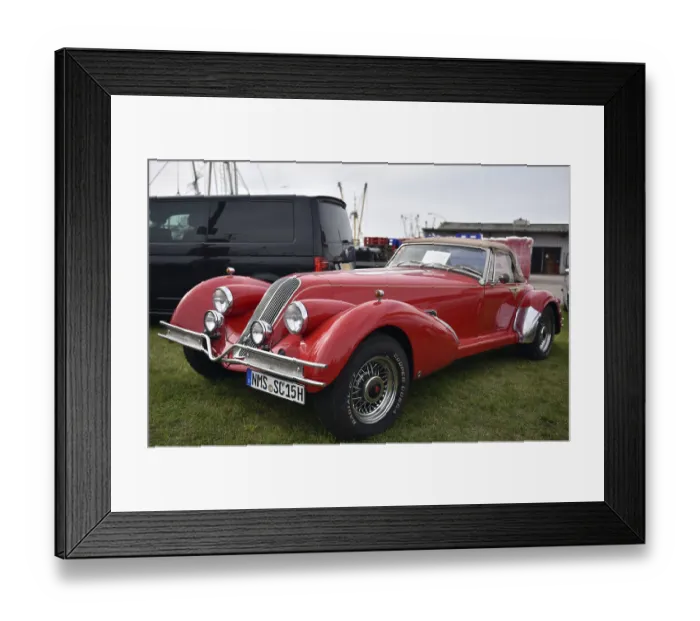 Framed Print : The very rare luxury sports car