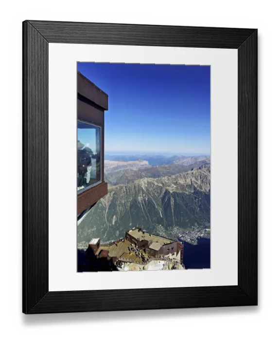 Framed Print : Aiguille du Midi mountain station viewing platform