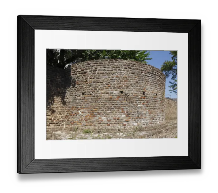 Framed Print : Roman City Wall, Roman Buildings