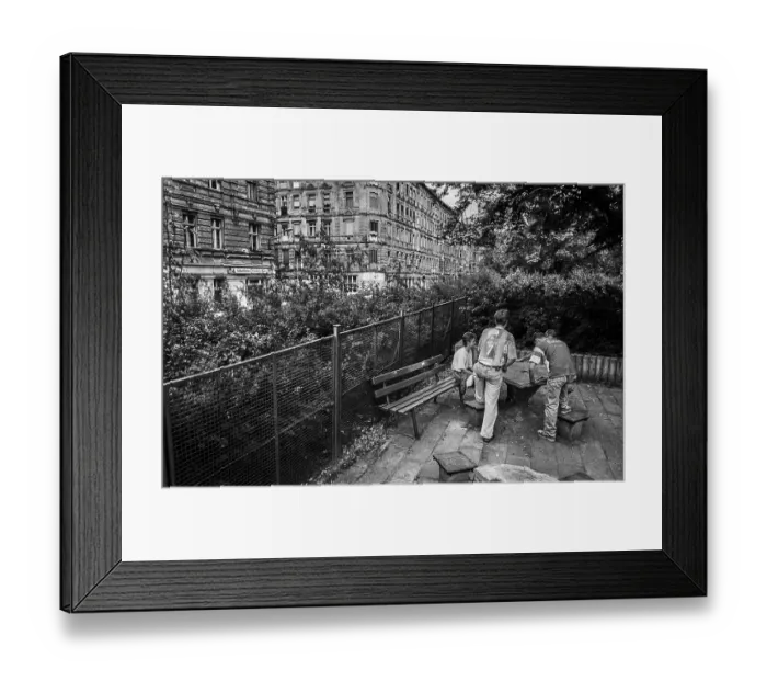 Framed Print : Germany, Berlin, 1.8.1992, Helmholtzplatz (LettestraBe) Framed Print : Germany, Berlin, 1.8.1992, Helmholtzplatz (LettestraBe)