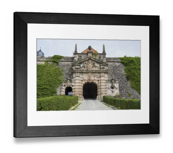 Framed Print : Fortress gate with coat of arms of Prince-Bishop Philipp Valentin Voit von Rieneck
