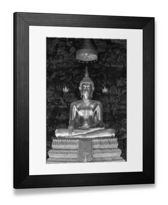 Framed Print : Golden Buddha statue, Phra Buddha Trilokachet surrounded by crystal chandeliers and exquisite wall paintings