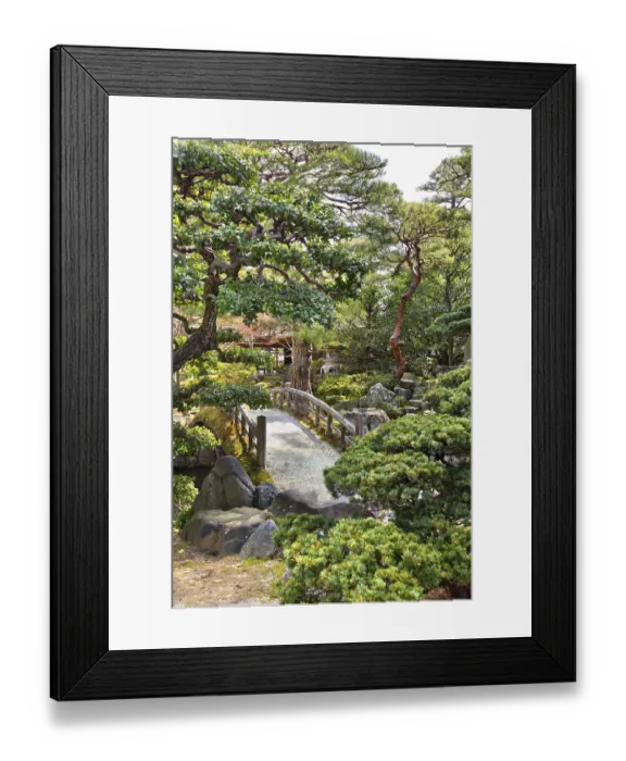 Framed Print : Beautiful Japanese garden in the Kyoto Imperial Palace