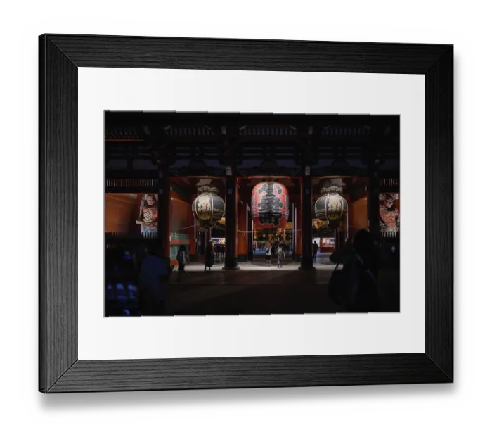Framed Print : Kaminarimon with its giant red lantern at Night - Asakusa's Thunder Gate at Senso-ji Kannon Temple - Tokyo