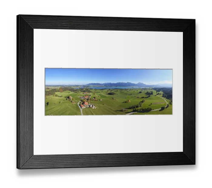 Framed Print : Extensive landscape with mountains