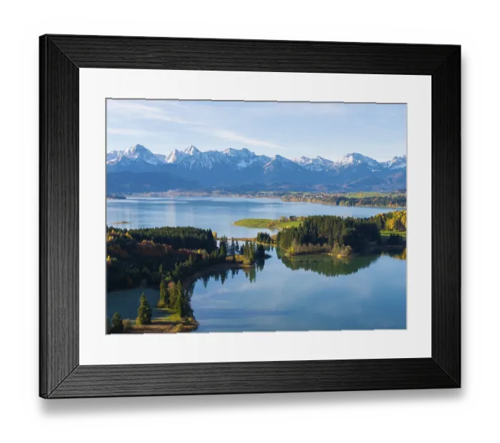 Framed Print : Natural scenery with snow-covered mountains