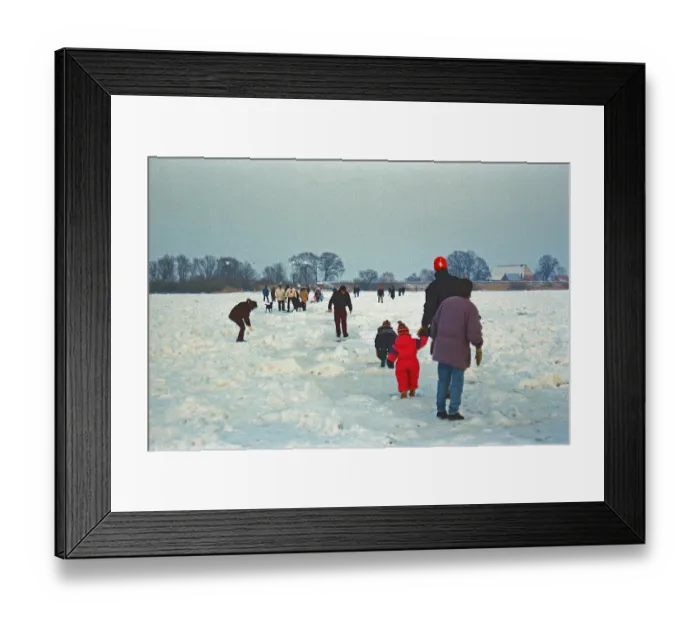 Framed Print : People walk across ice rink, frozen Elbe Framed Print : People walk across ice rink, frozen Elbe