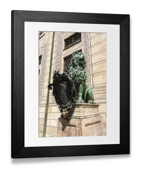 Framed Print : Bavarian Lion Statue at Munich Residence Palace in Odeonplatz Framed Print : Bavarian Lion Statue at Munich Residence Palace in Odeonplatz
