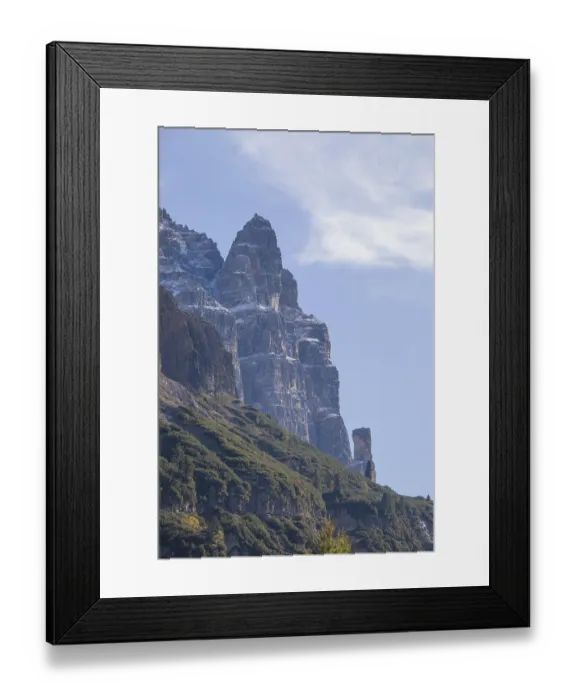 Framed Print : Ilmspitze mountain in autumn, Pinnistal