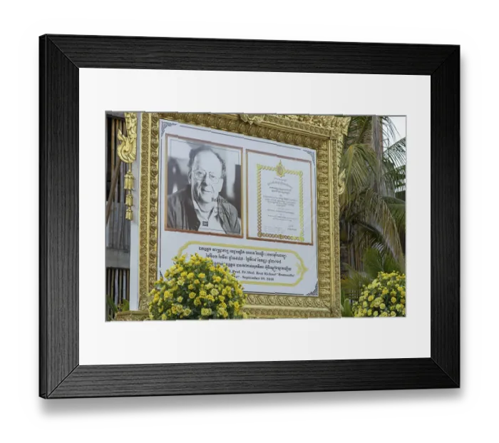 Framed Print : Dr. Beat Richner Memorial, Siem Reap