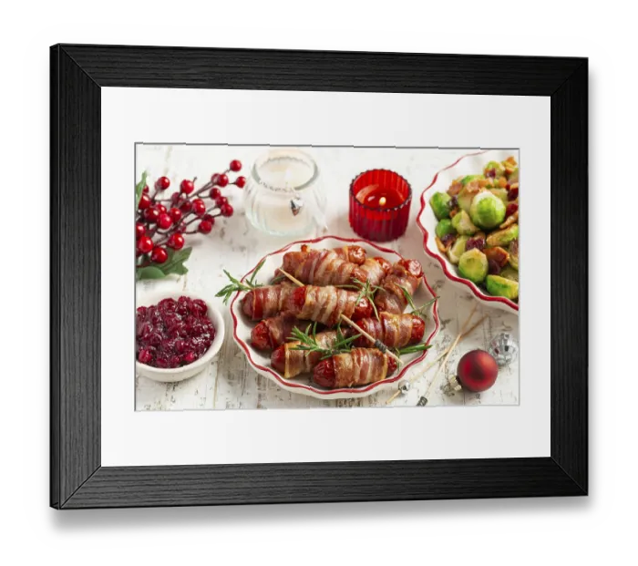 Framed Print : Food, Pigs in blankets for festive Christmas dinner Framed Print : Food, Pigs in blankets for festive Christmas dinner