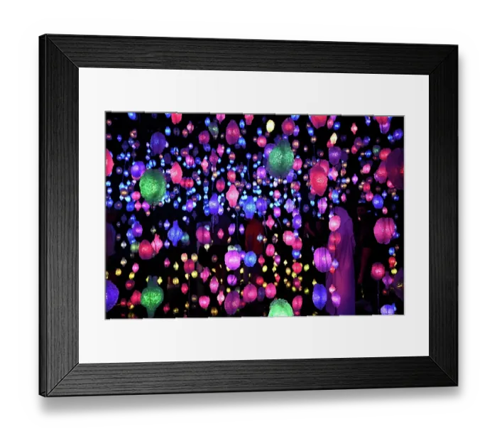 Framed Print : Installation der Schweizer Künstlerin Pipilotti Rist im National Museum of Qatar Framed Print : Installation der Schweizer Künstlerin Pipilotti Rist im National Museum of Qatar
