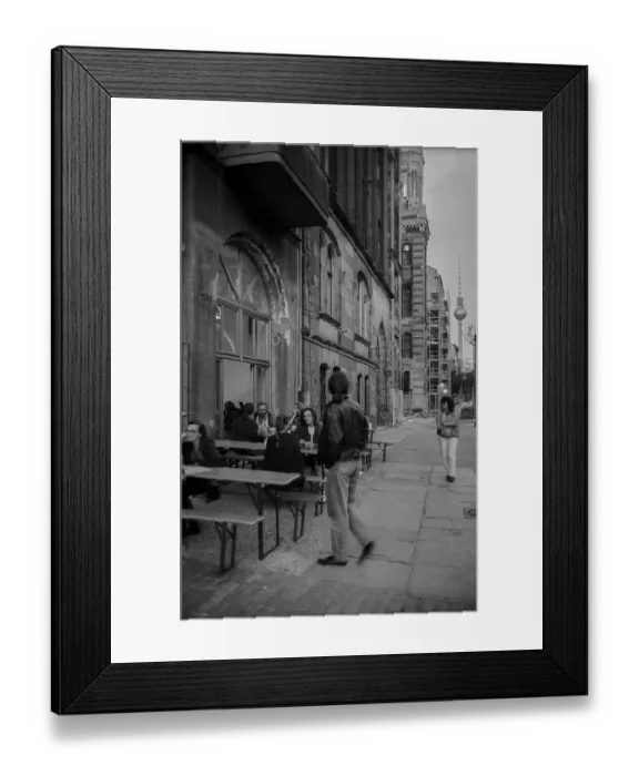 Framed Print : Germany, Berlin, 12.9.1992, Cafe Orange on Oranienburger StraBe