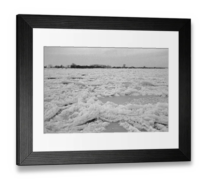 Framed Print : Frozen Elbe, Bleckede, Lower Saxony