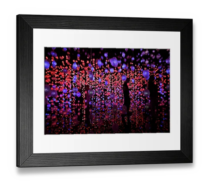 Framed Print : Installation der Schweizer Künstlerin Pipilotti Rist im National Museum of Qatar
