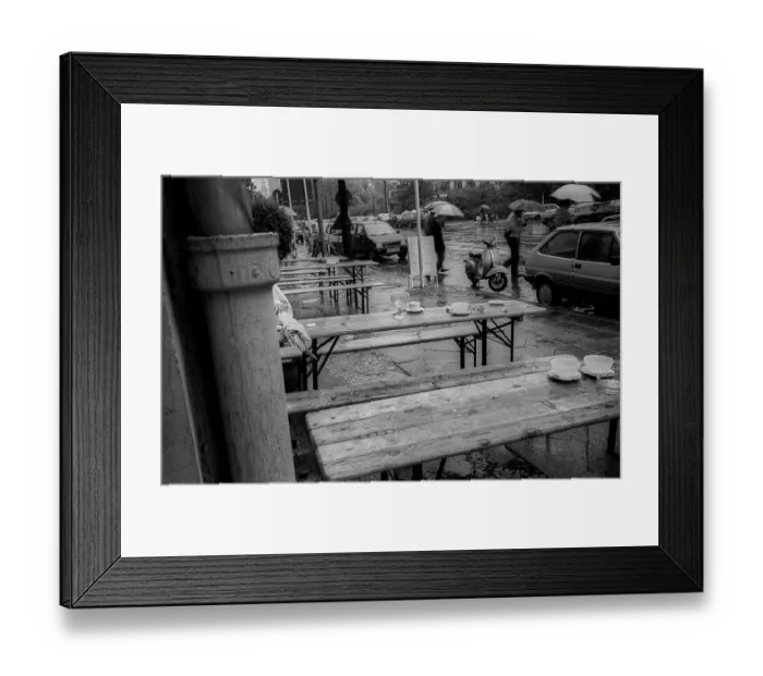 Framed Print : Germany, Berlin, 30.8.1992, in front of Cafe Silberstein when it rains