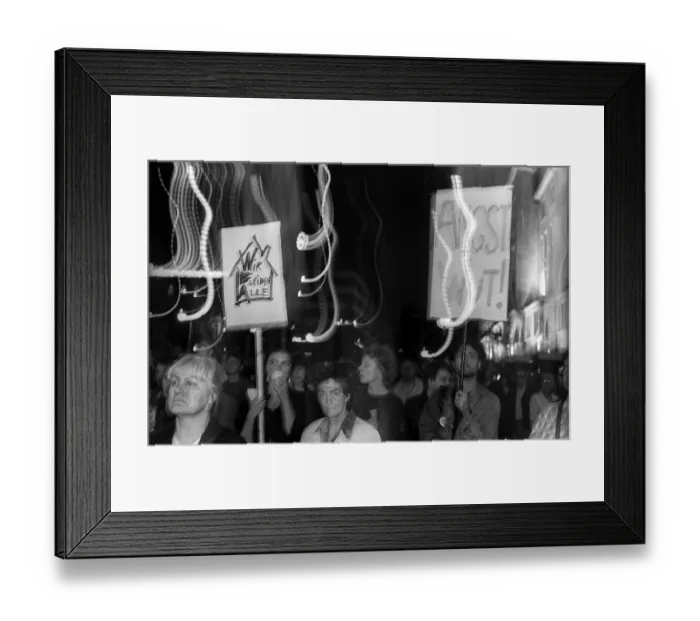 Framed Print : Germany, Berlin, 10.9.1992, tenant demo (from Red Town Hall) on Tauentzien