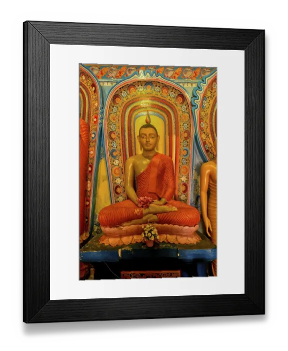 Framed Print : Buddha statue in Isurumuniya Rajamaha Viharaya temple