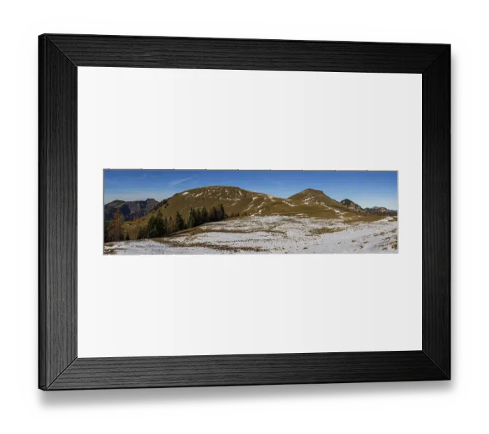 Framed Print : Snowfield on the Trattberg Alm with Hoher First