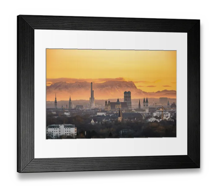 Framed Print : View over Munich with Church of Our Lady Framed Print : View over Munich with Church of Our Lady