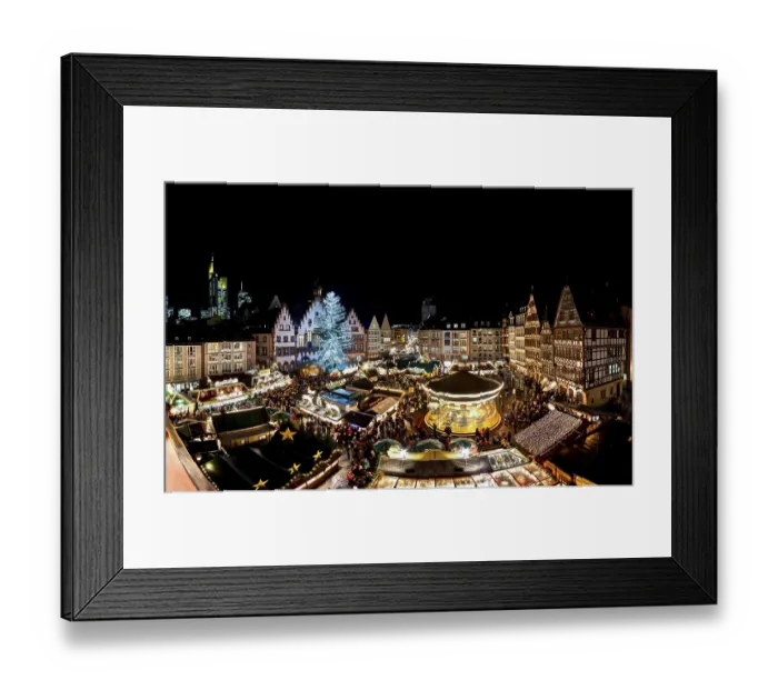 Framed Print : Christmas market on Roemer square