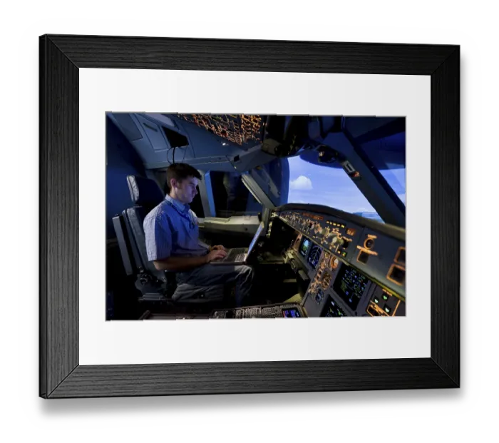 Framed Print : Zentrum fuer Flugsimulation Flight Simulation Center Berlin Framed Print : Zentrum fuer Flugsimulation Flight Simulation Center Berlin