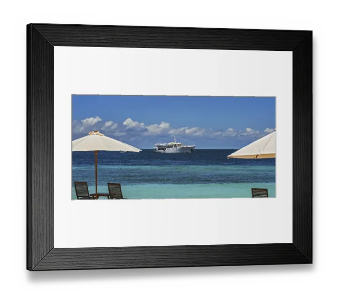 Framed Print : Liveaboard Pelagian, Wakatobi Dive Resort