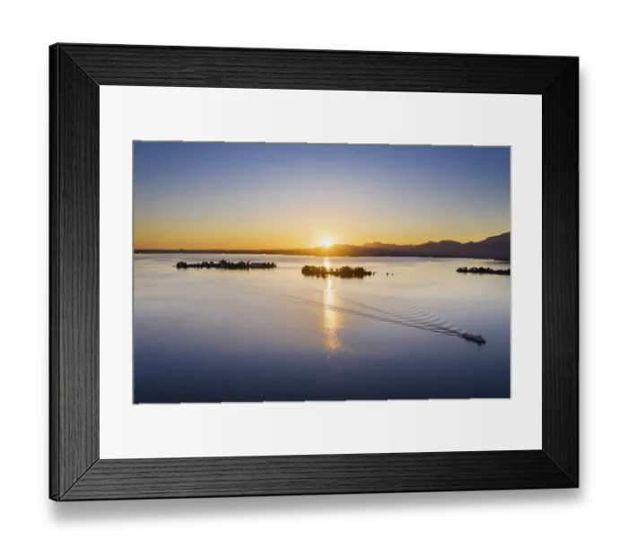 Framed Print : Sunrise, Chiemsee with islands Fraueninsel and Krautinsel Framed Print : Sunrise, Chiemsee with islands Fraueninsel and Krautinsel