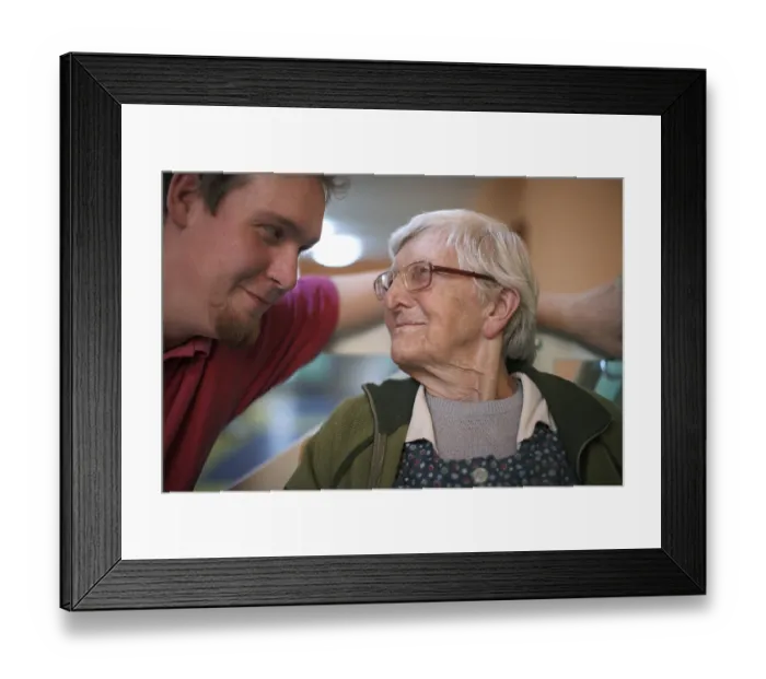 Framed Print : Woman, 89 years, talking to a nurse for the elderly Framed Print : Woman, 89 years, talking to a nurse for the elderly