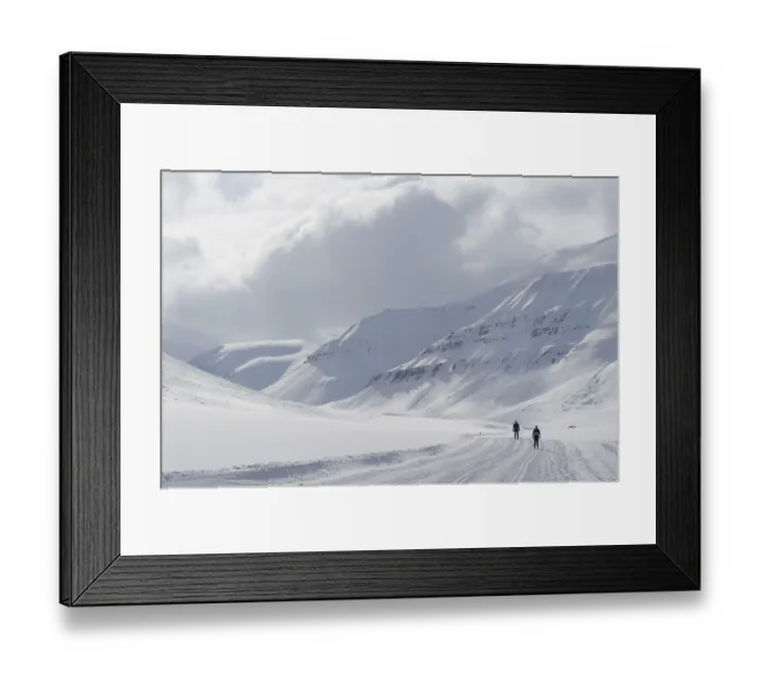 Framed Print : Two cross-country skiers during the Spitsbergen Ski Marathon Framed Print : Two cross-country skiers during the Spitsbergen Ski Marathon