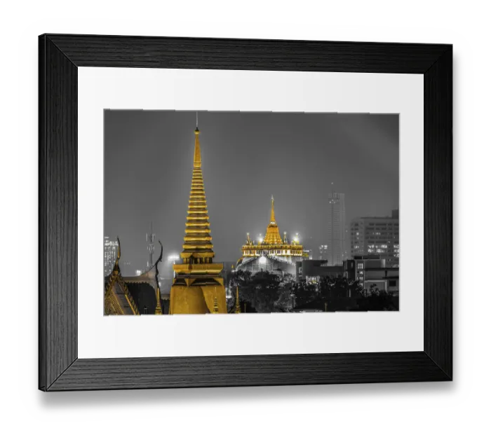 Framed Print : The chedi from Wat Tri Thotsathep Worawihan